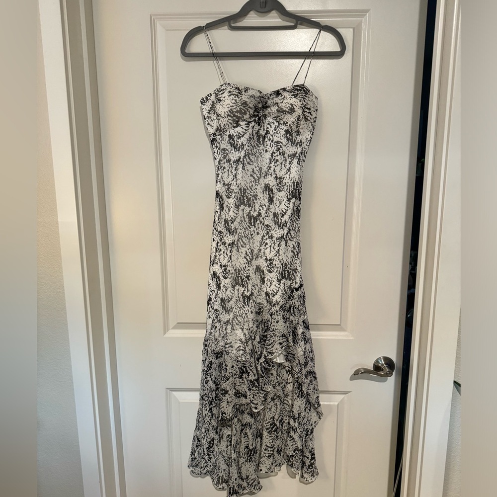 White House Black Market Y2K Silk Slip Dress Asymmetrical Black White Sz 0 EUC